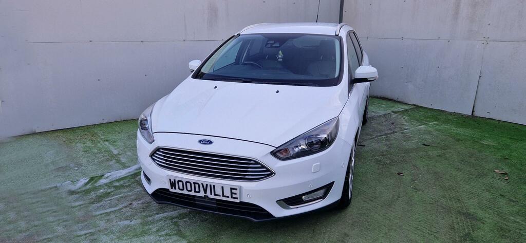 Ford Focus Titanium X White