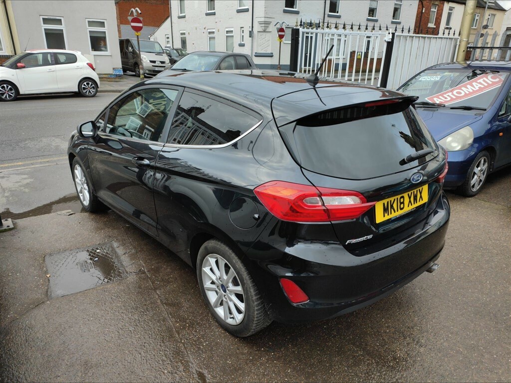 Ford Fiesta 1.0T Ecoboost Titanium Euro 6 Ss MK18XWX Black #4