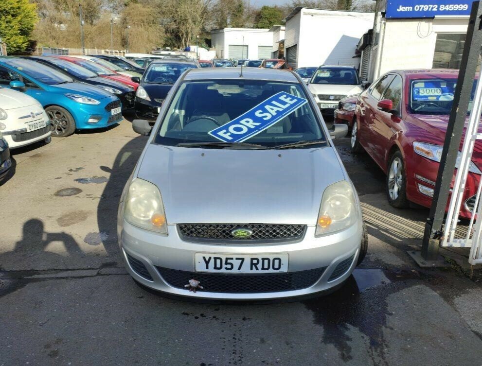 Ford Fiesta 1.25 Style Silver #4