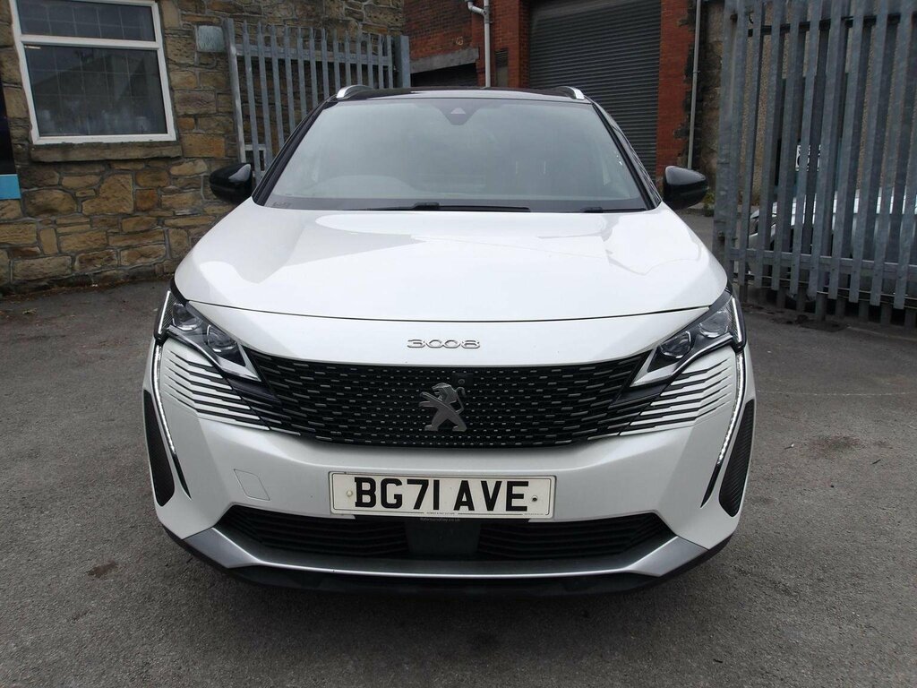 Peugeot 3008 1.2 Puretech Gt Premium Eat Euro 6 Ss BG71AVE White #3