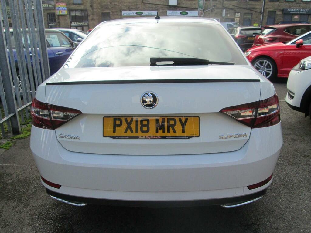Skoda Superb 1.4 Tsi Act Sportline Euro 6 Ss White #6