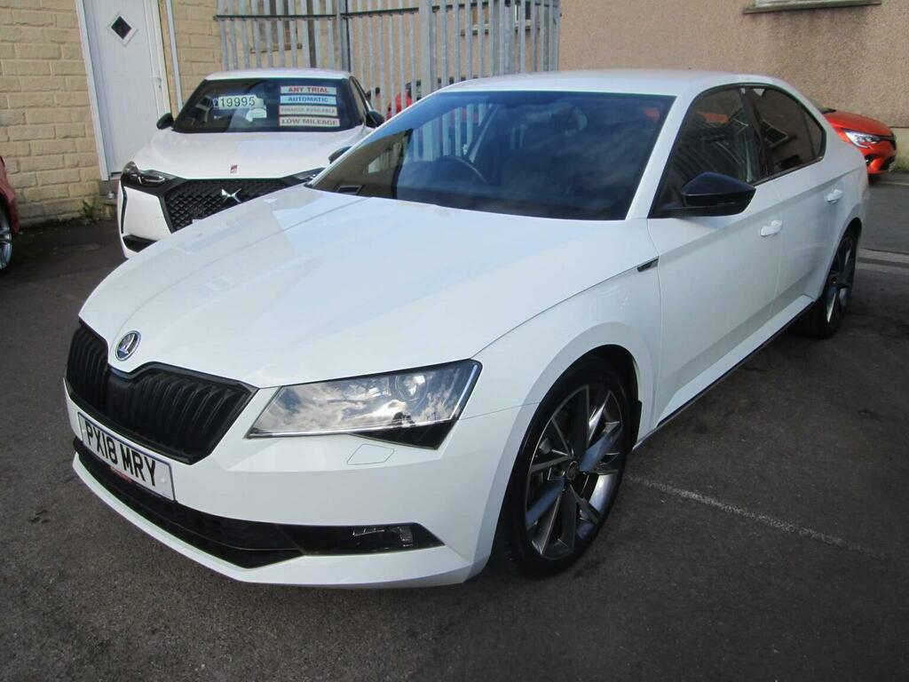 Skoda Superb 1.4 Tsi Act Sportline Euro 6 Ss White #4