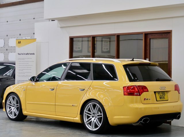 Audi RS4 Avant V8 Quattro YL56WKK Yellow #4