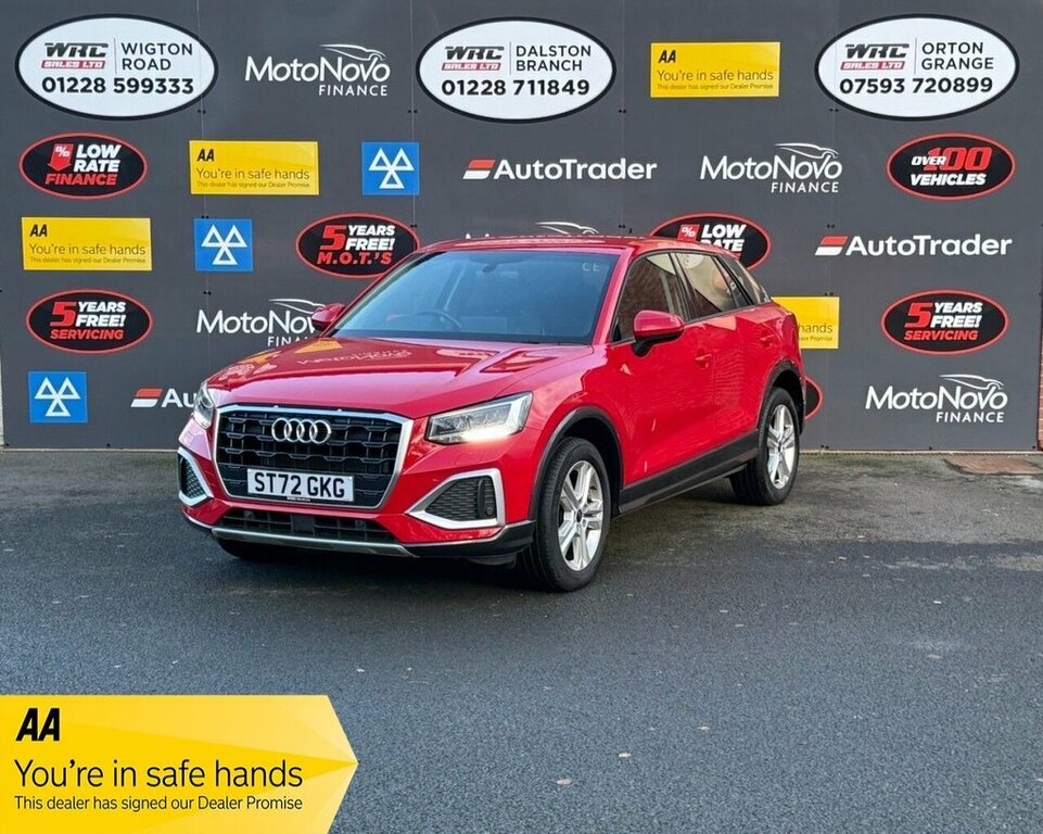 Audi Q2 1L Sport Red