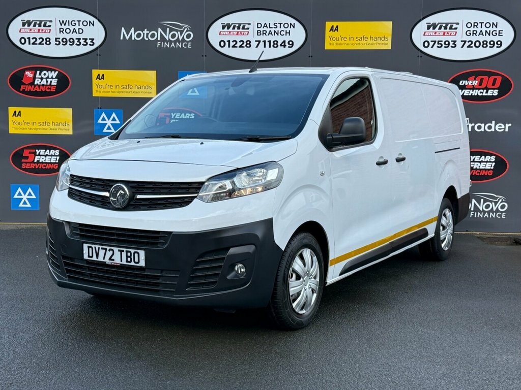 Vauxhall Vivaro 1.5L Dynamic 6Dr White