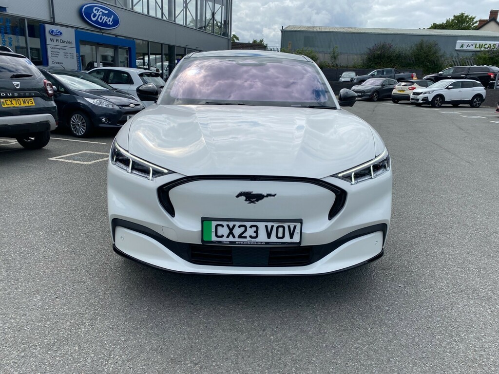 Ford Mustang Mach-E 258Kw Extended Range 91Kwh Awd CX23VOV White #2