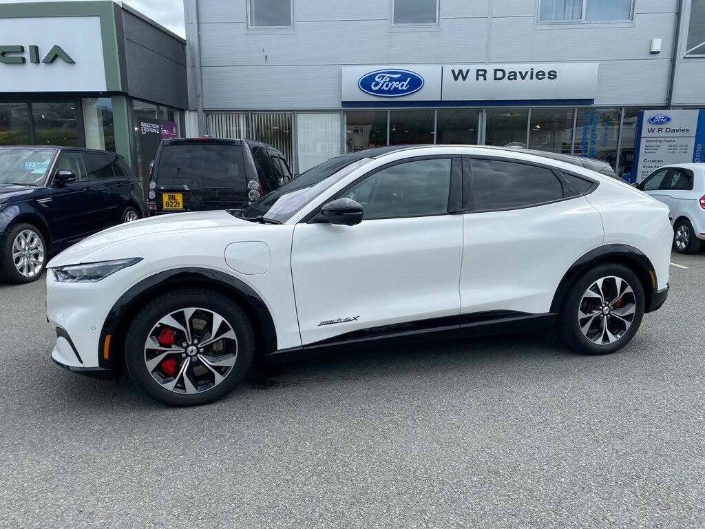 Ford Mustang Mach-E 258Kw Extended Range 91Kwh Awd CX23VOV White #5