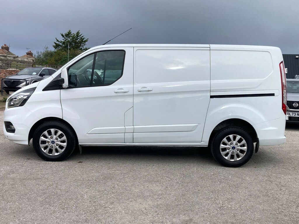 Ford Transit Custom 2.0 Ecoblue 130Ps Low Roof Limited Van YP21NKR White #6
