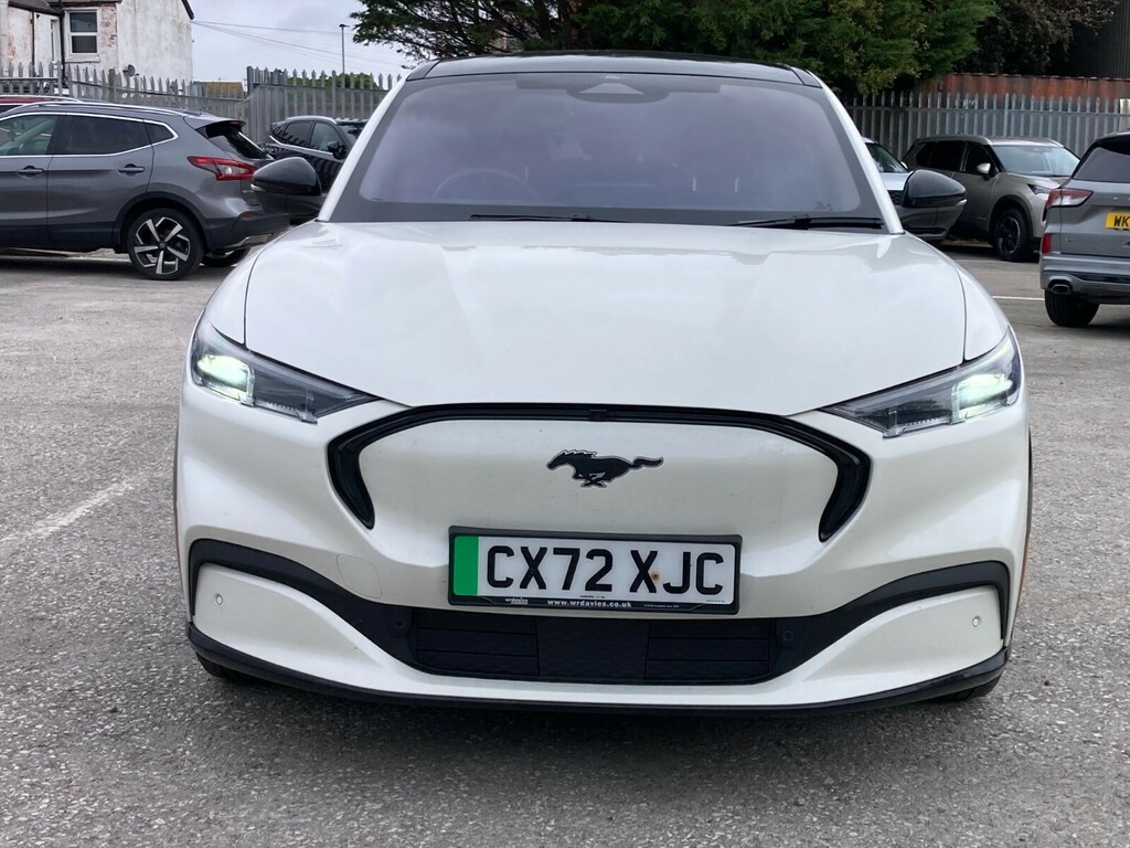 Ford Mustang Mach-E 258Kw Extended Range 88Kwh Awd CX72XJC White #5