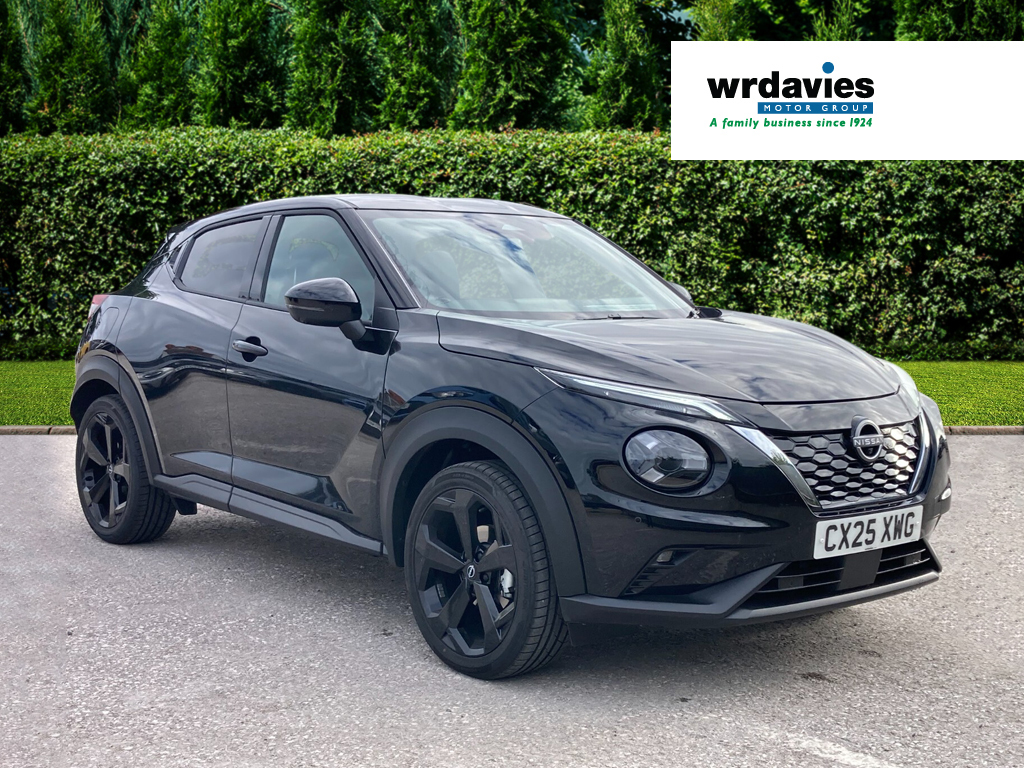 Nissan Juke 1.6 Hybrid Tekna Black