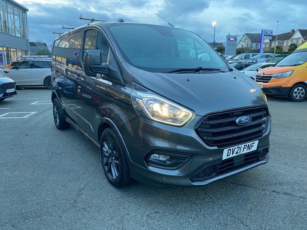 Ford Transit Custom 2.0 Ecoblue 185Ps Low Roof Sport Van Grey
