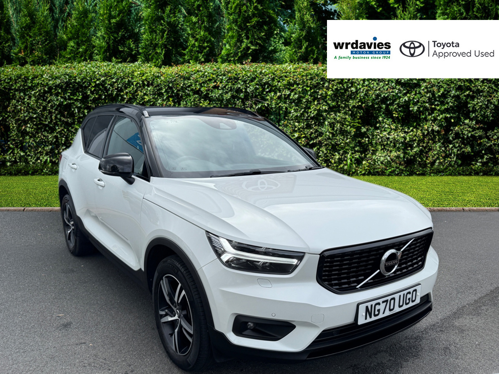 Volvo XC40 2.0 B4p R Design Awd White