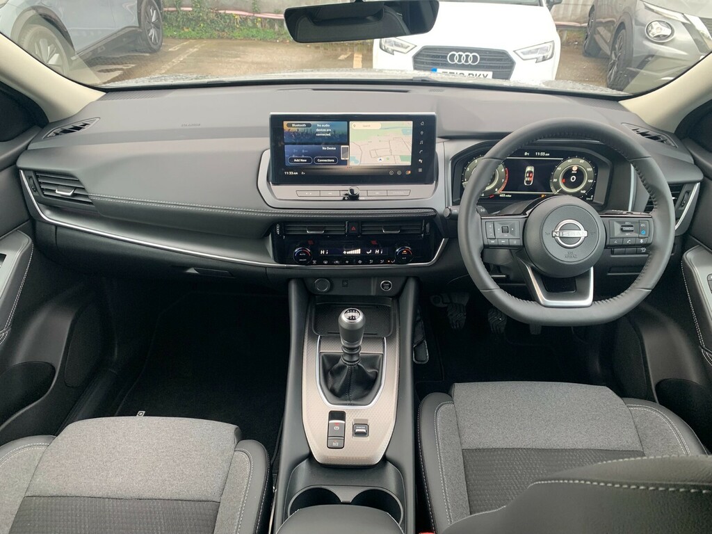Nissan Qashqai 1.3 Dig-t Mh N-connecta CX75ZJV Silver #2