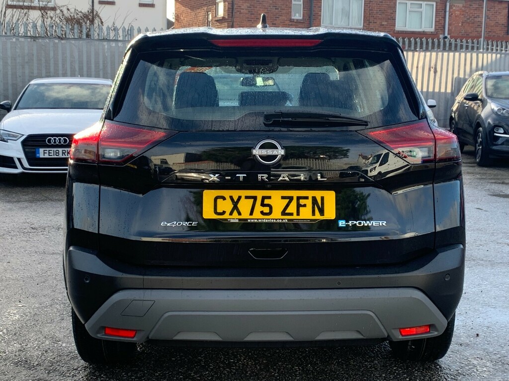 Nissan X-Trail 1.5 E-power E-4orce 213 Acenta Prem 7 St CX75ZFN Black #6