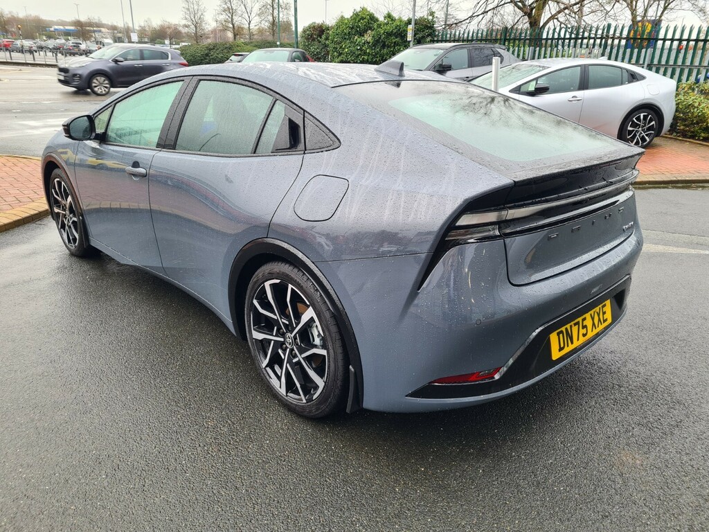 Toyota Prius 2.0 Phev Excel Cvt Grey #5