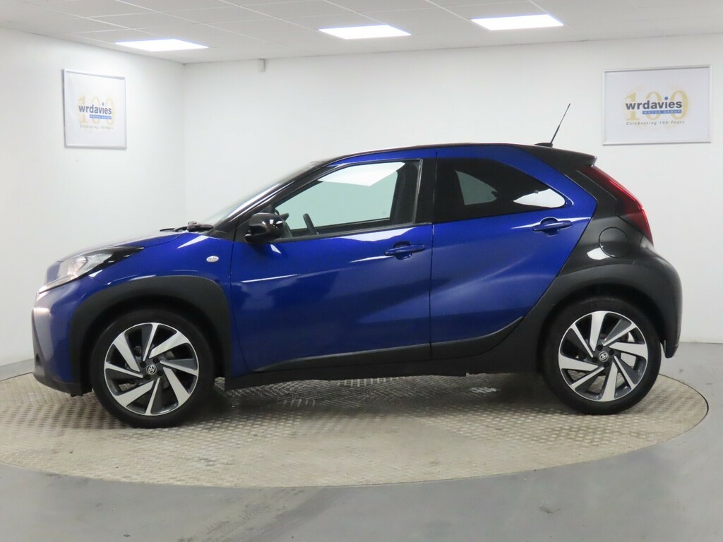Toyota Aygo X 1.0 Vvt-i Edge BA72HFB Blue #4