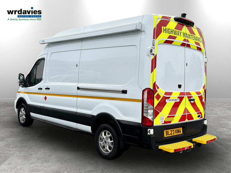 Ford Transit Custom 2.0D Ecoblue 170Ps H3 Limited Van Rwd BL23KMA White #5
