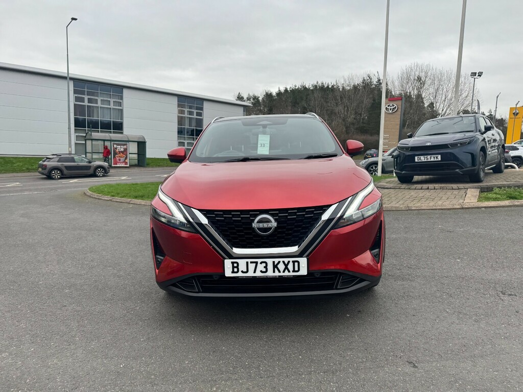 Nissan Qashqai 1.3 Dig-t Mh Tekna BJ73KXD Red #3