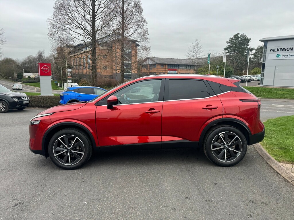 Nissan Qashqai 1.3 Dig-t Mh Tekna BJ73KXD Red #5
