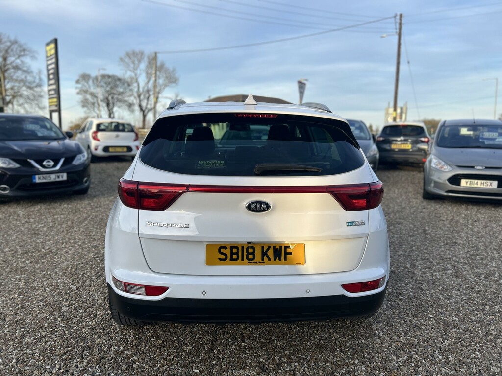 Kia Sportage Suv 1.7 Crdi 2 2018 SB18KWF White #6