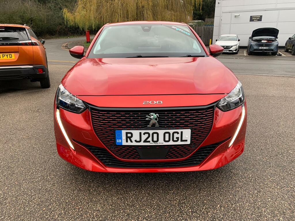 Peugeot e-208 Allure Red #2