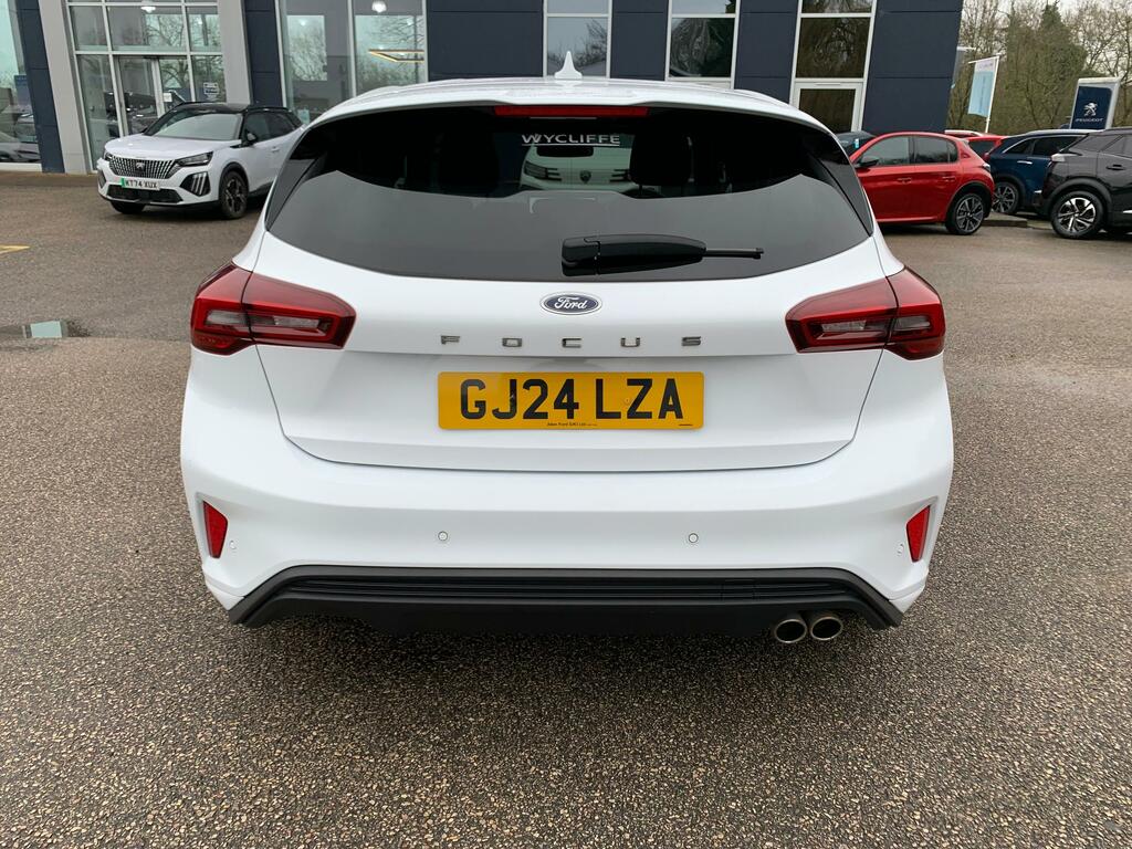 Ford Focus Hybrid GJ24LZA White #6