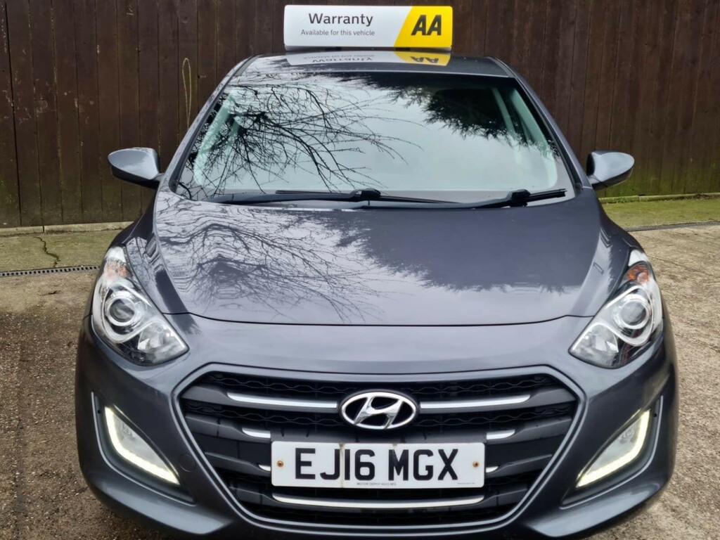 Hyundai I30 1.6 Crdi Blue Drive Se Euro 6 Ss EJ16MGX Grey #2