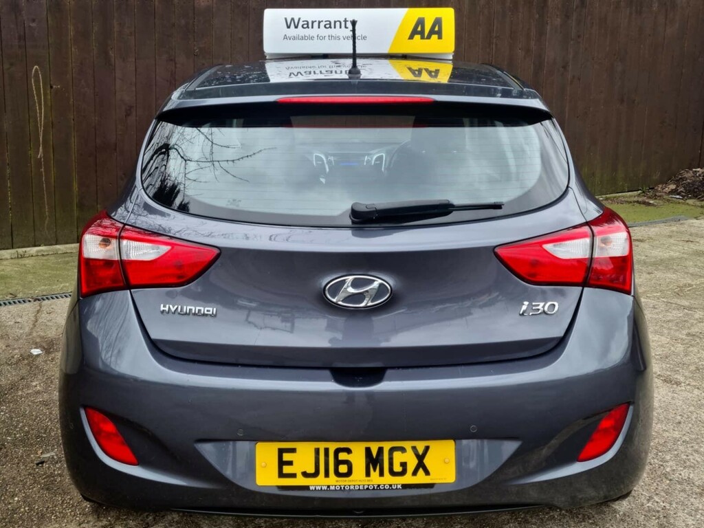 Hyundai I30 1.6 Crdi Blue Drive Se Euro 6 Ss EJ16MGX Grey #6
