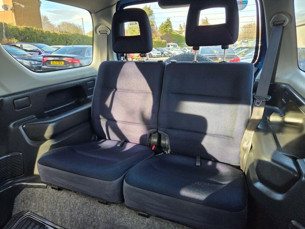 Suzuki Jimny 1.3 Special Blue #11