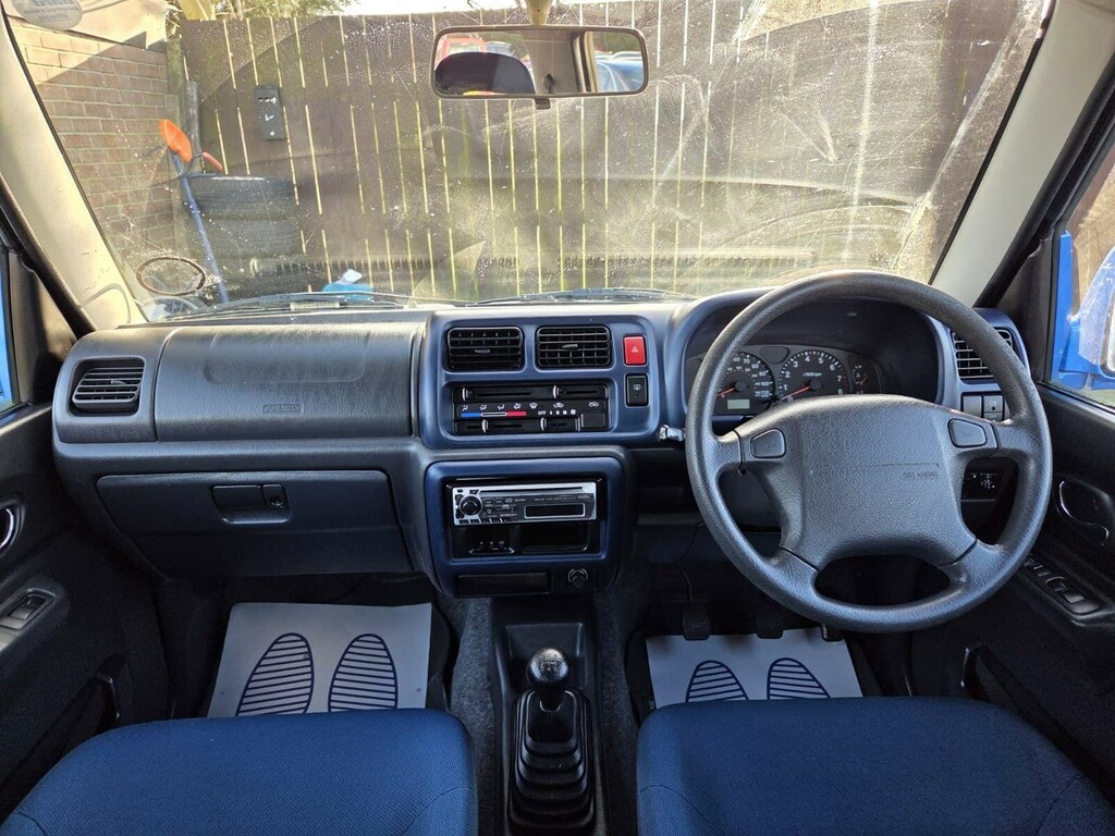 Suzuki Jimny 1.3 Special Blue #9