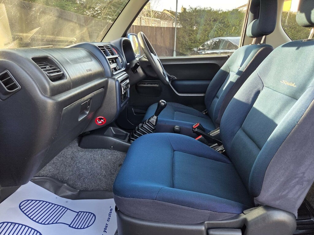 Suzuki Jimny 1.3 Special Blue #17