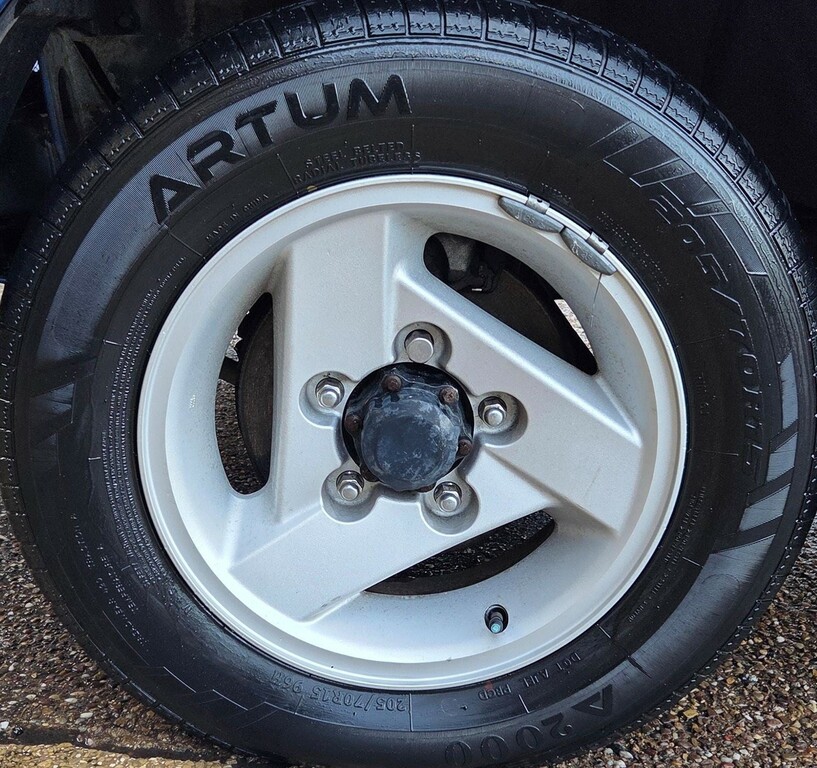 Suzuki Jimny 1.3 Special Blue #15