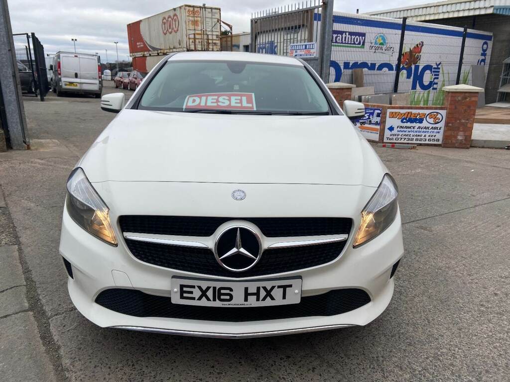 Mercedes-Benz A Class A180d Se EX16HXT White #2