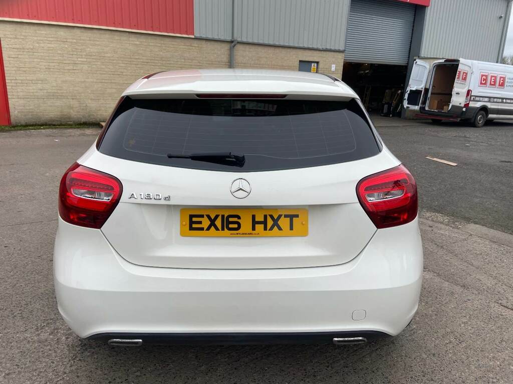 Mercedes-Benz A Class A180d Se EX16HXT White #4
