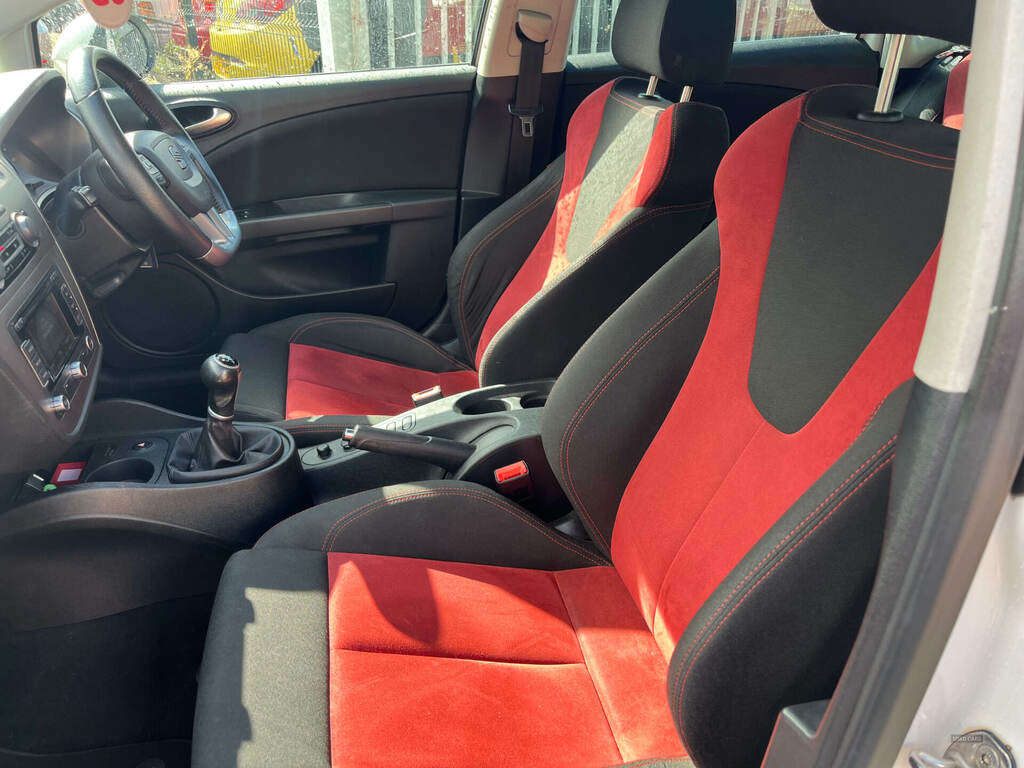 Seat Leon 2.0 Tdi Cr Fr DA62UGD White #6