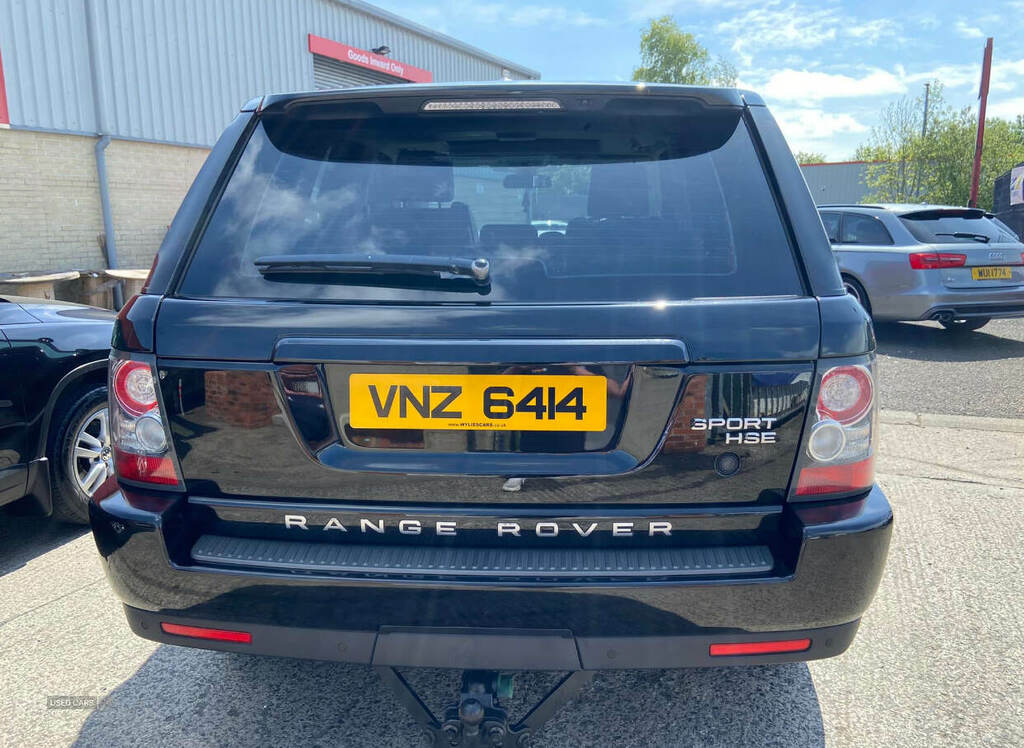 Land Rover Range Rover Sport 3.0 Tdv6 Hse Commandshift VNZ6414 Black #4
