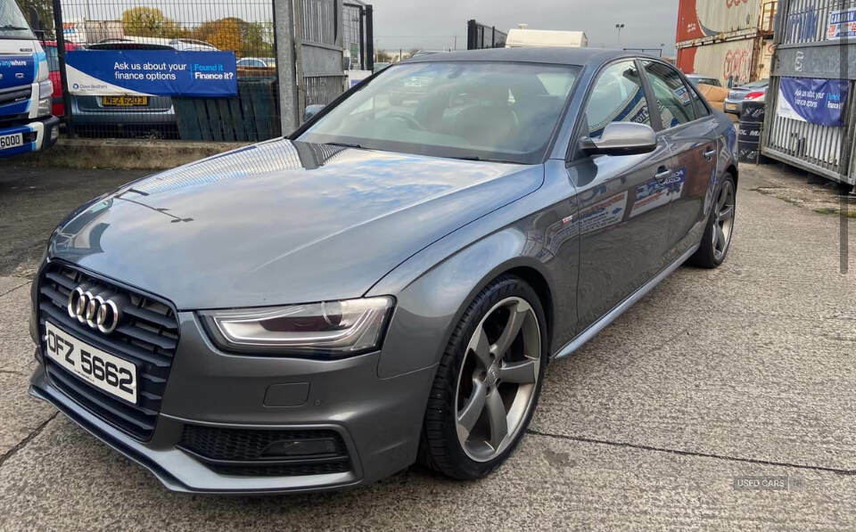 Audi A4 3.0 Tdi Quattro Black Edition S Tronic Grey #3