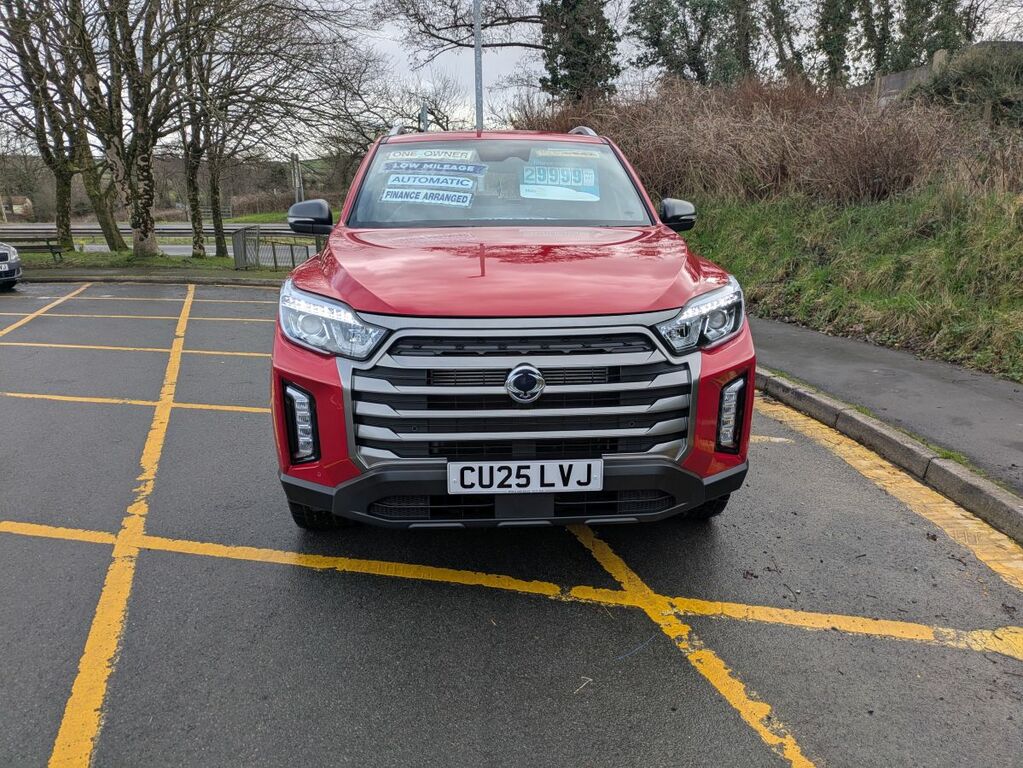SsangYong Musso Saracen 4X4 CU25LVJ Red #2