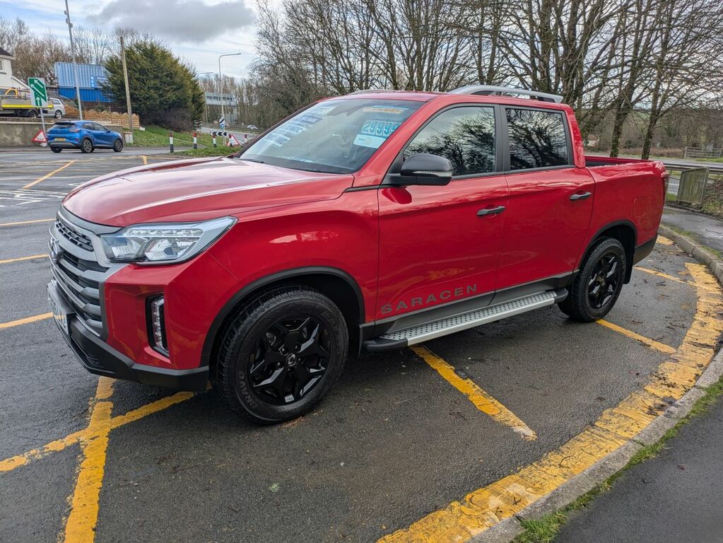 SsangYong Musso Saracen 4X4 CU25LVJ Red #4