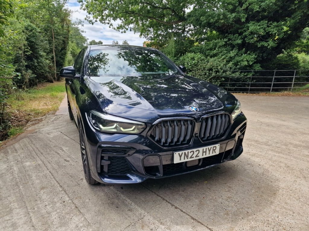 BMW X6 3L M Sport YN22HYR Black #3