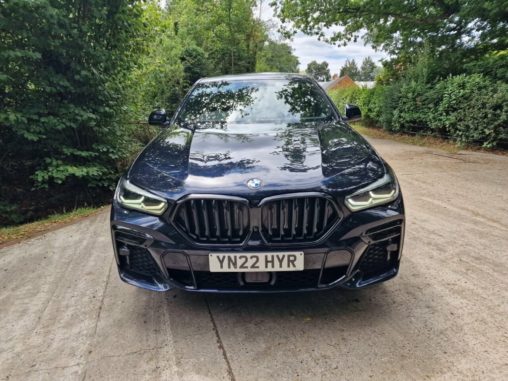 BMW X6 3L M Sport YN22HYR Black #4