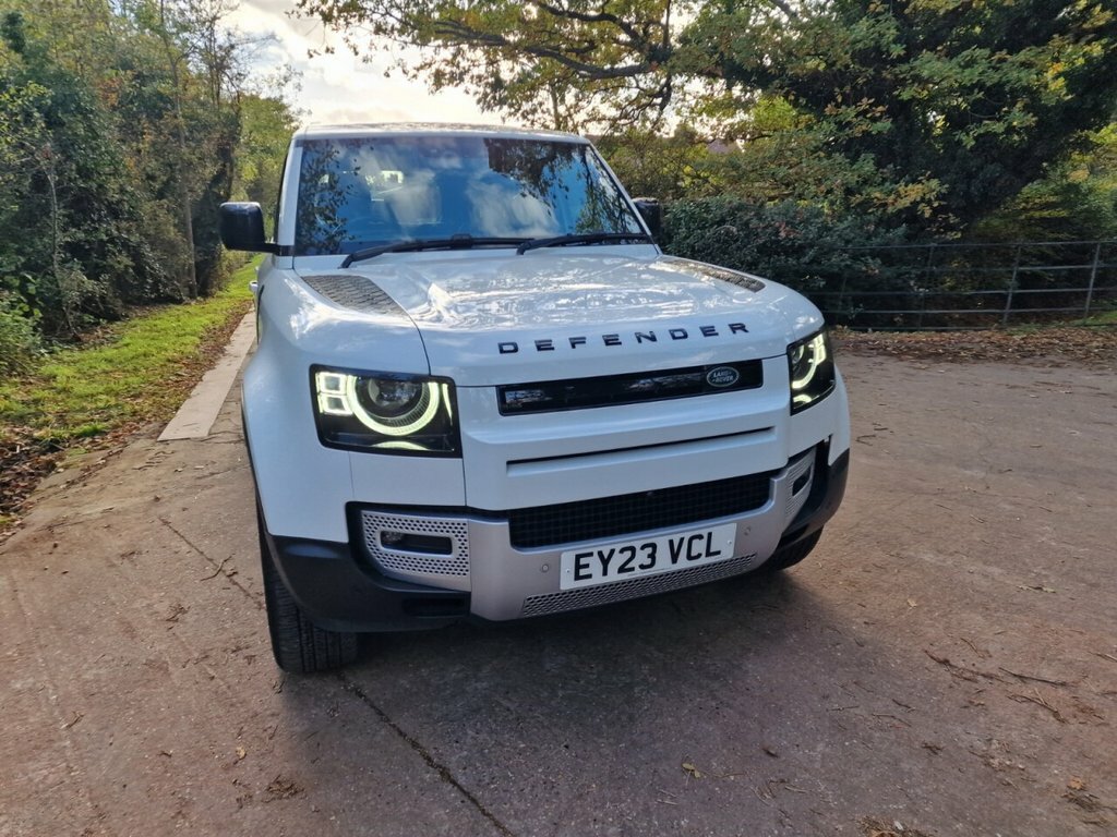Land Rover Defender 3L Se EY23VCL White #3