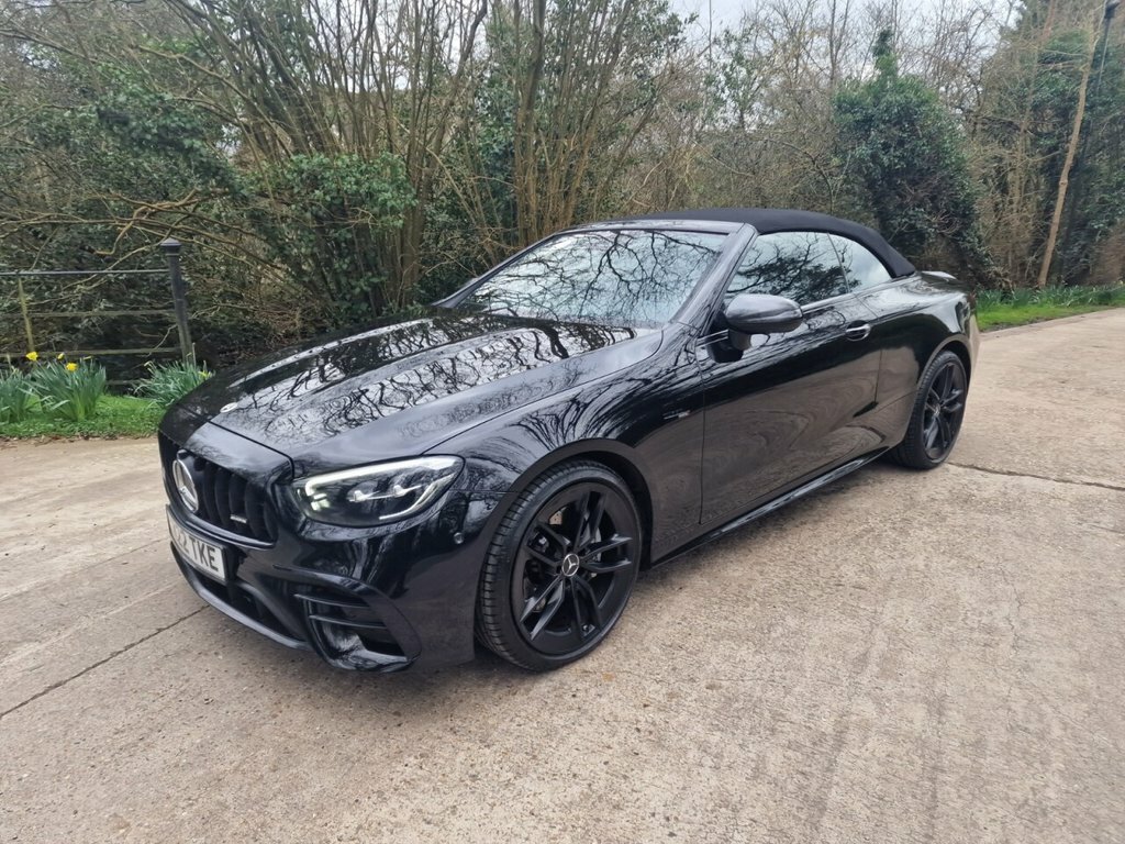 Mercedes-Benz E Class 3L Amg Night Edition Black #6