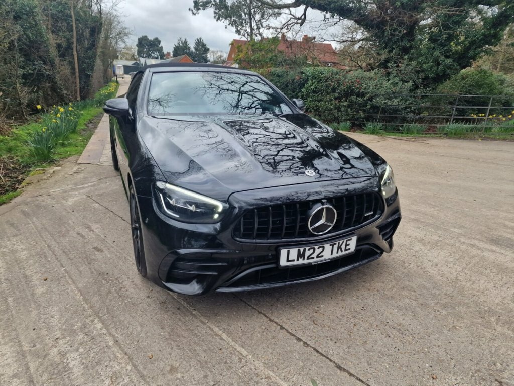 Mercedes-Benz E Class 3L Amg Night Edition Black #3