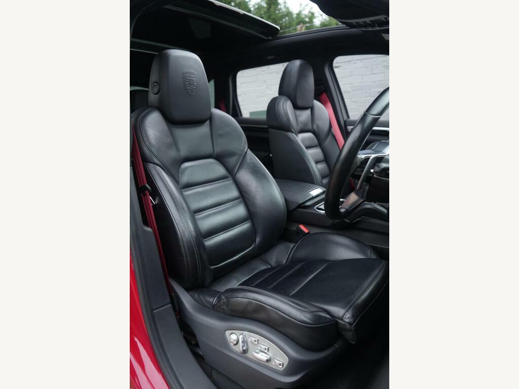 Porsche Cayenne 3.0 Td V6 Tiptronics 4Wd Euro 6 S S BX65TDO Red #4