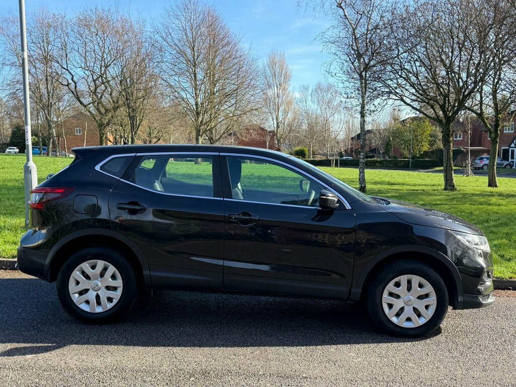Nissan Qashqai 1.5 Dci Visia Euro 6 Ss RV67RUH Black #4
