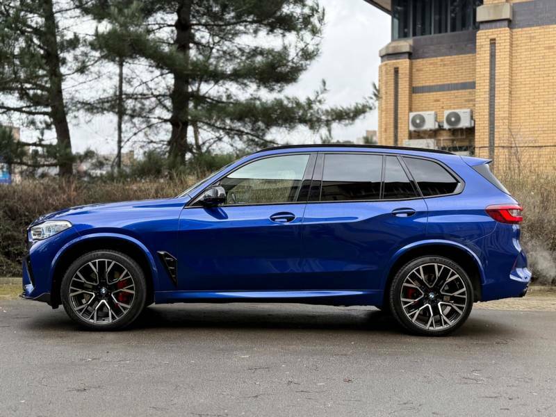 BMW X5 M Performance Awd - 2025 74 V15SPE Black #6