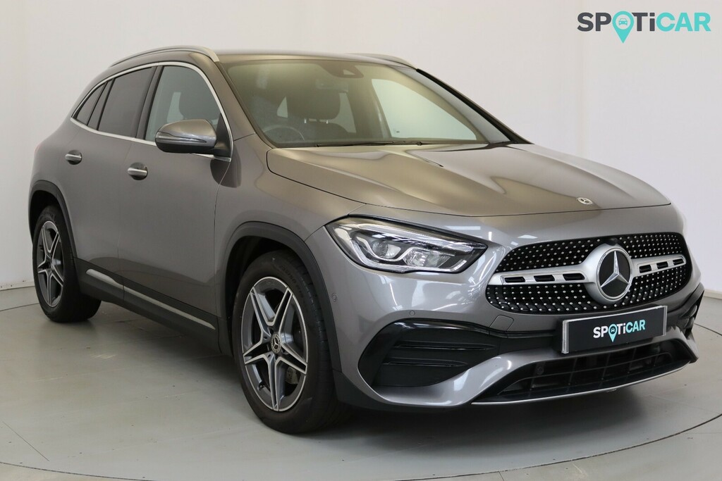 Mercedes-Benz GLA Class Gla 200D Amg Line Premium Grey