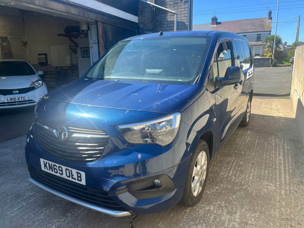 Vauxhall Combo 2300 1.5 Turbo D 100Ps H1 Le Nav Van KN69OLB Blue #6