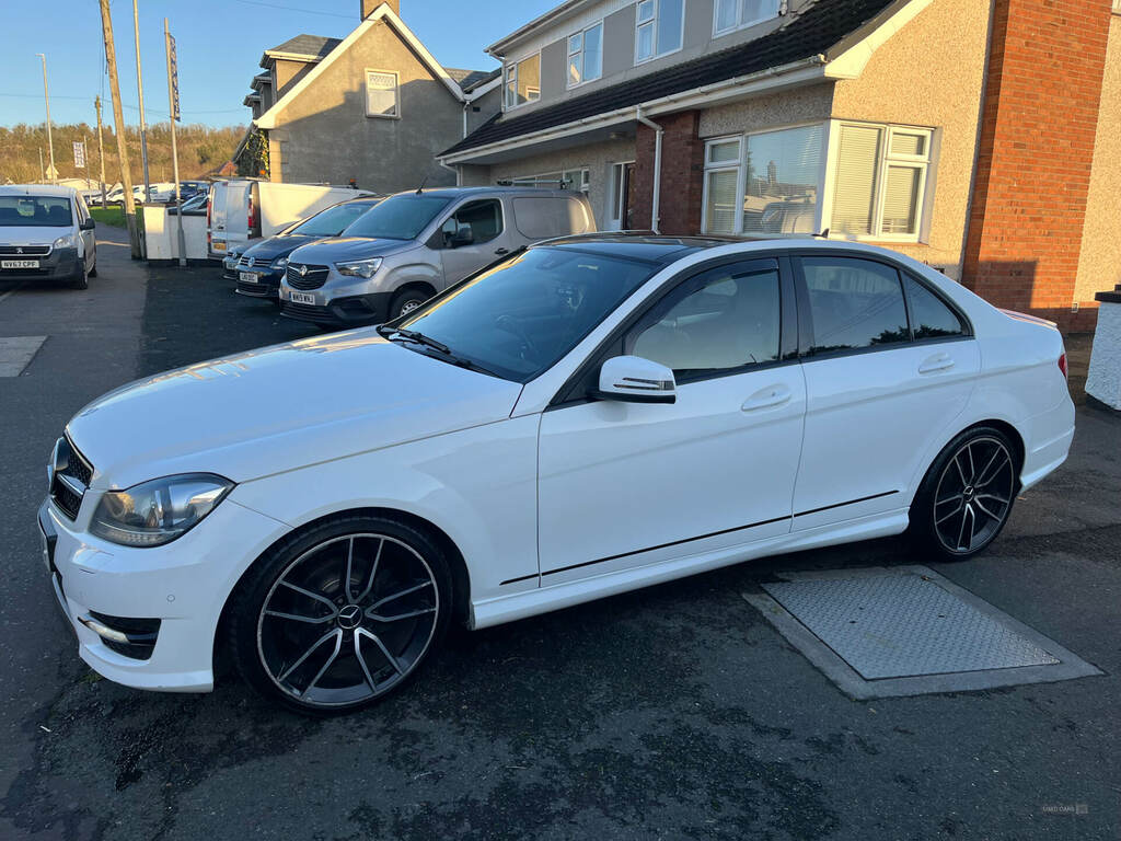 Mercedes-Benz C Class C220 Cdi Blueefficiency Amg Sport Plus YNZ5954 White #3